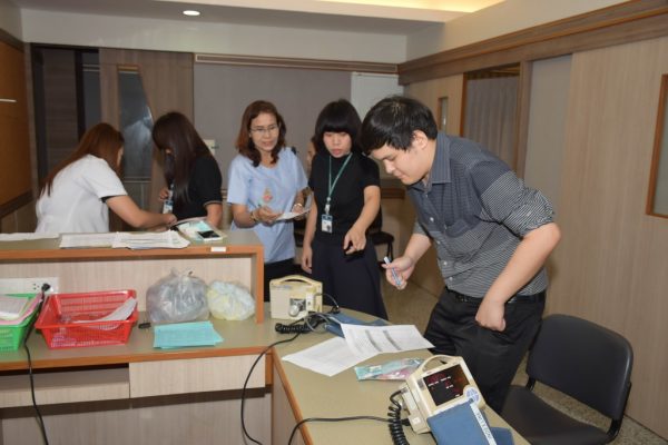 health-check-up_012
